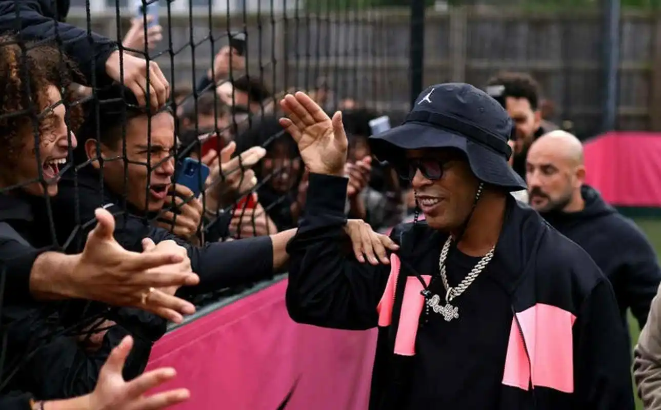 足球明星的 足球明星的